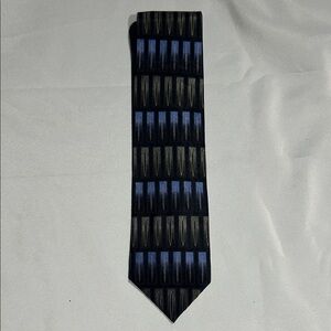Elegant Black and Blue Geometric Tie
